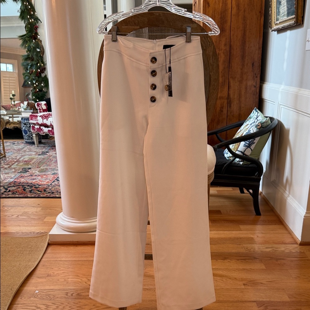 Lucy Paris  White Marine Button Lined Pants. NWT.